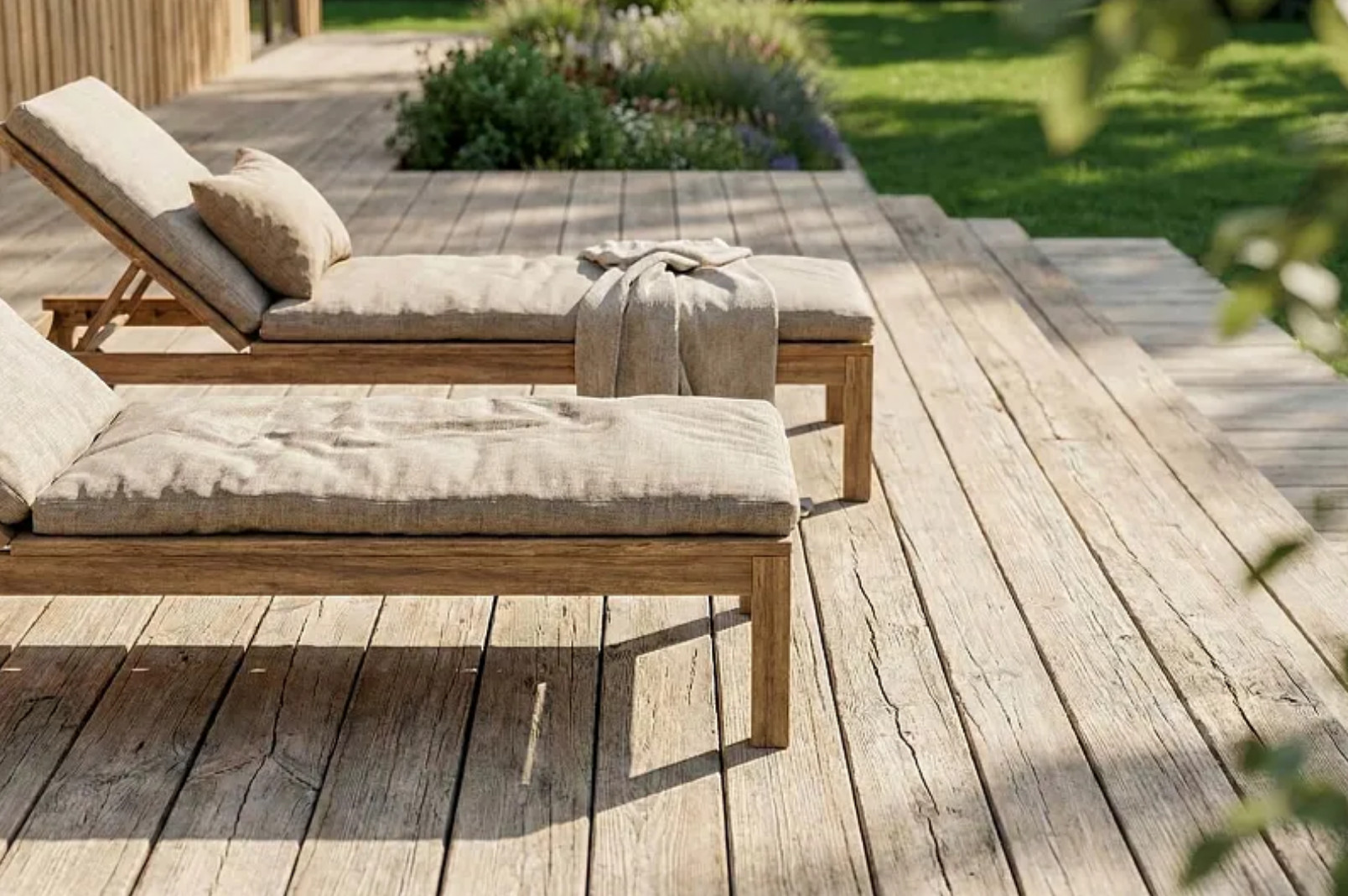 terrasse bois décoration naturelle maison française en bois 113m2 CHALET PRO Modèle NYONS