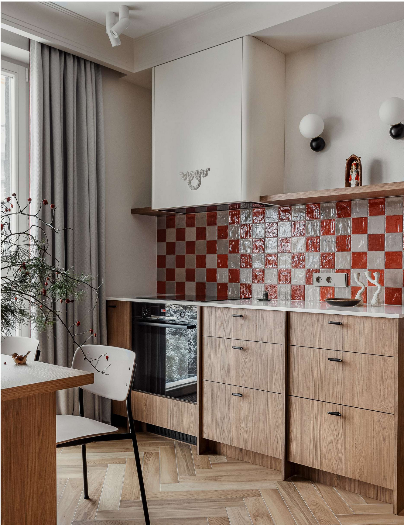 cuisine bois crédence carrelage rouge et gris appartement décoration vintage cuisine bois crédence carrelage rouge et gris appartement décoration vintage