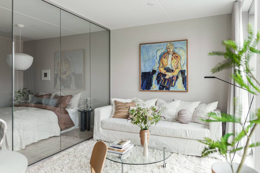 salon avec chambre vitrée studio 34m2 décoration contemporaine