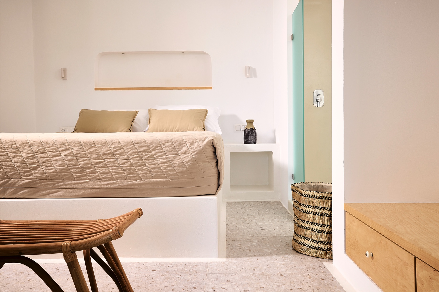 chambre décoration naturelle mini maison grecque de 40m2 avec piscine et vue mer chambre décoration naturelle mini maison grecque de 40m2 avec piscine et vue mer