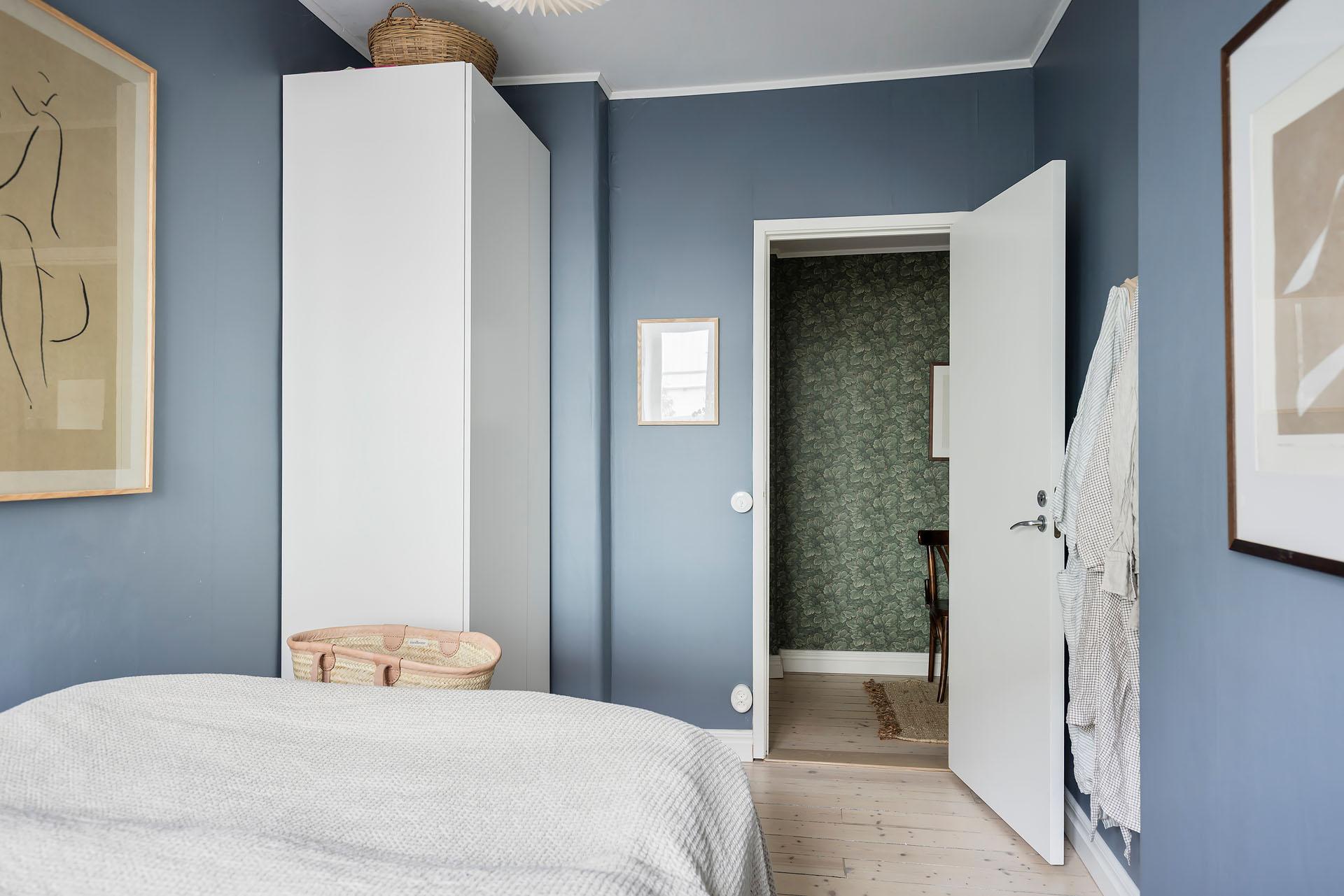 chambre bleue appartement ancien de 60m2 décoration scandinave