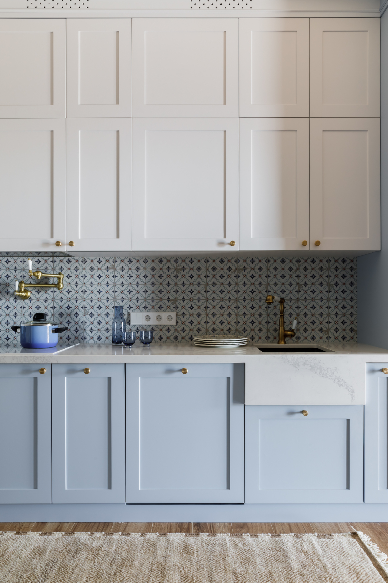 cuisine bleu ciel et blanche style shaker cuisine bleu ciel et blanche style shaker