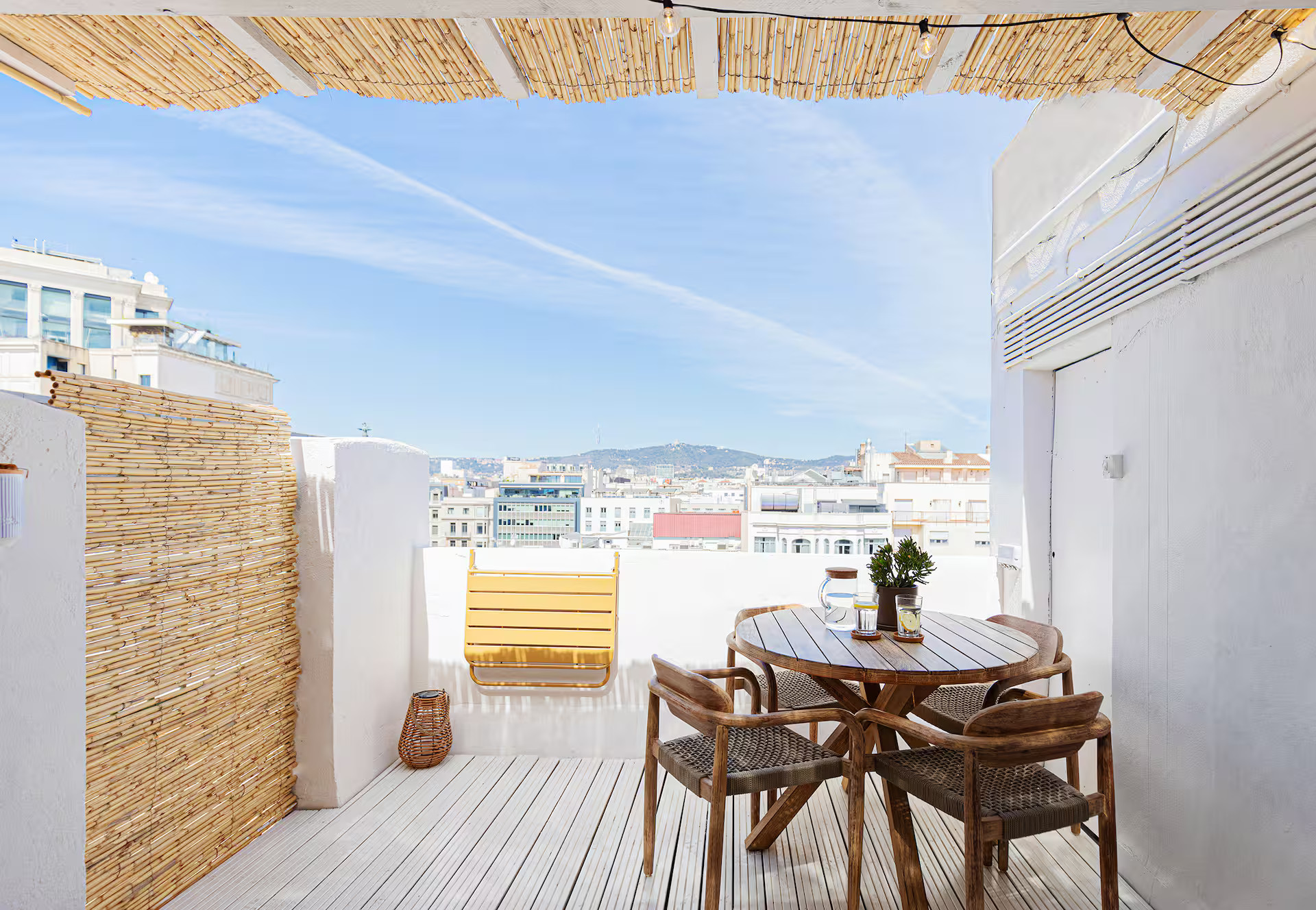 pergola avec cannisses appartement Barcelone avec terrasse en plein ciel pergola avec cannisses appartement Barcelone avec terrasse en plein ciel