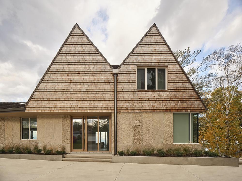 maison contemporaine face au lac Huron maison contemporaine face au lac Huron