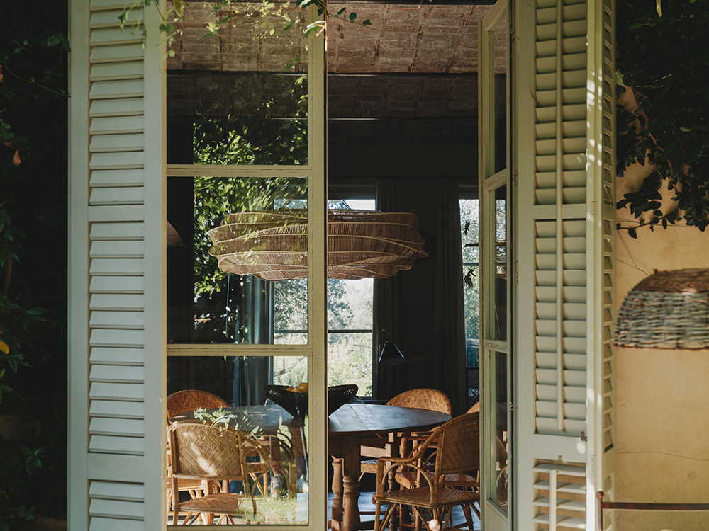 terrasse maison méditerranéenne et écologique en Espagne terrasse maison méditerranéenne et écologique en Espagne