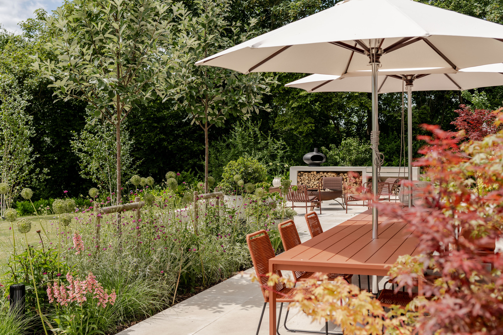 terrasse dans jardin paysagé terrasse dans jardin paysagé