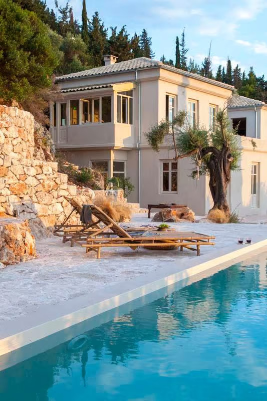 terrasse maison avec piscine Grèce Agios Nikitas île de Lefkada
