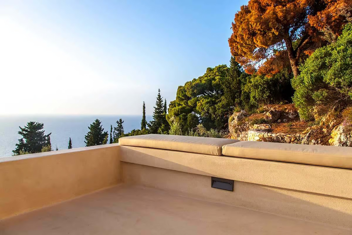 terrasse maison avec piscine Grèce Agios Nikitas île de Lefkada