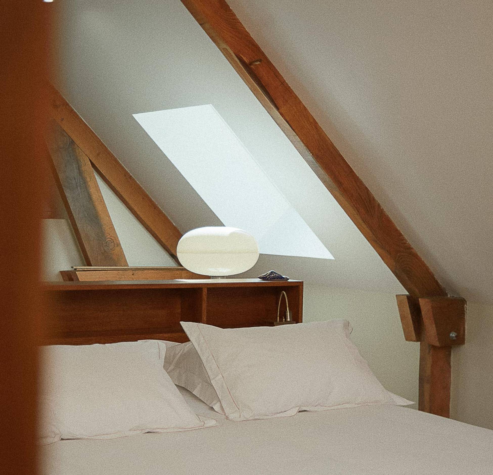 chambre mansardée maison rénovée Sologne Hameau de Sol chambre mansardée maison rénovée Sologne Hameau de Sol