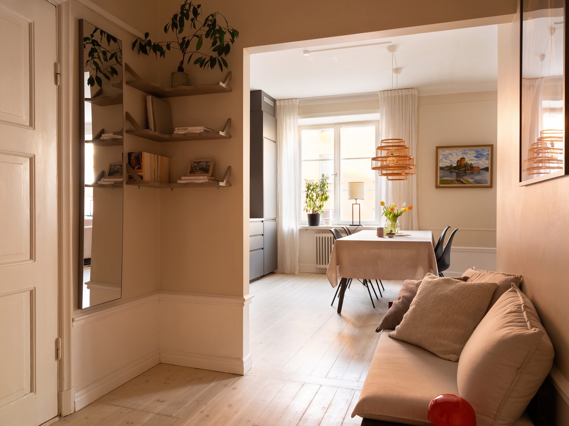 entrée décoration scandinave beige deux-pièces 51m2