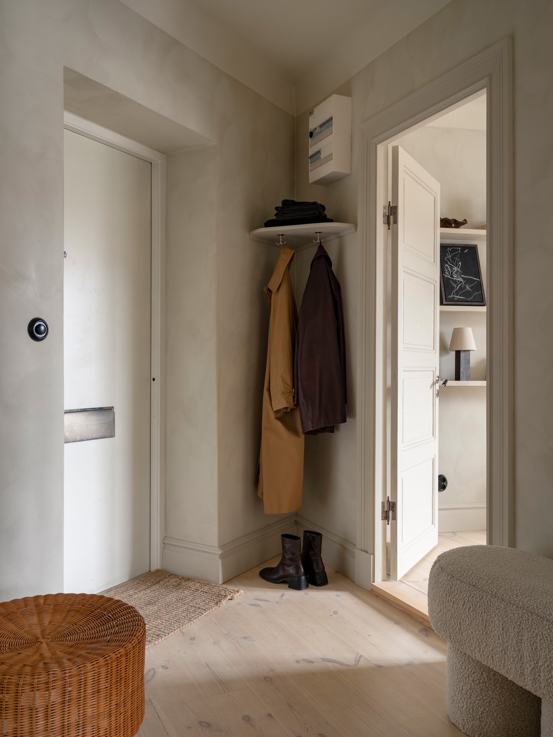 entrée appartement deux-pièces de 46m2 décoration scandinave entrée appartement deux-pièces de 46m2 décoration scandinave