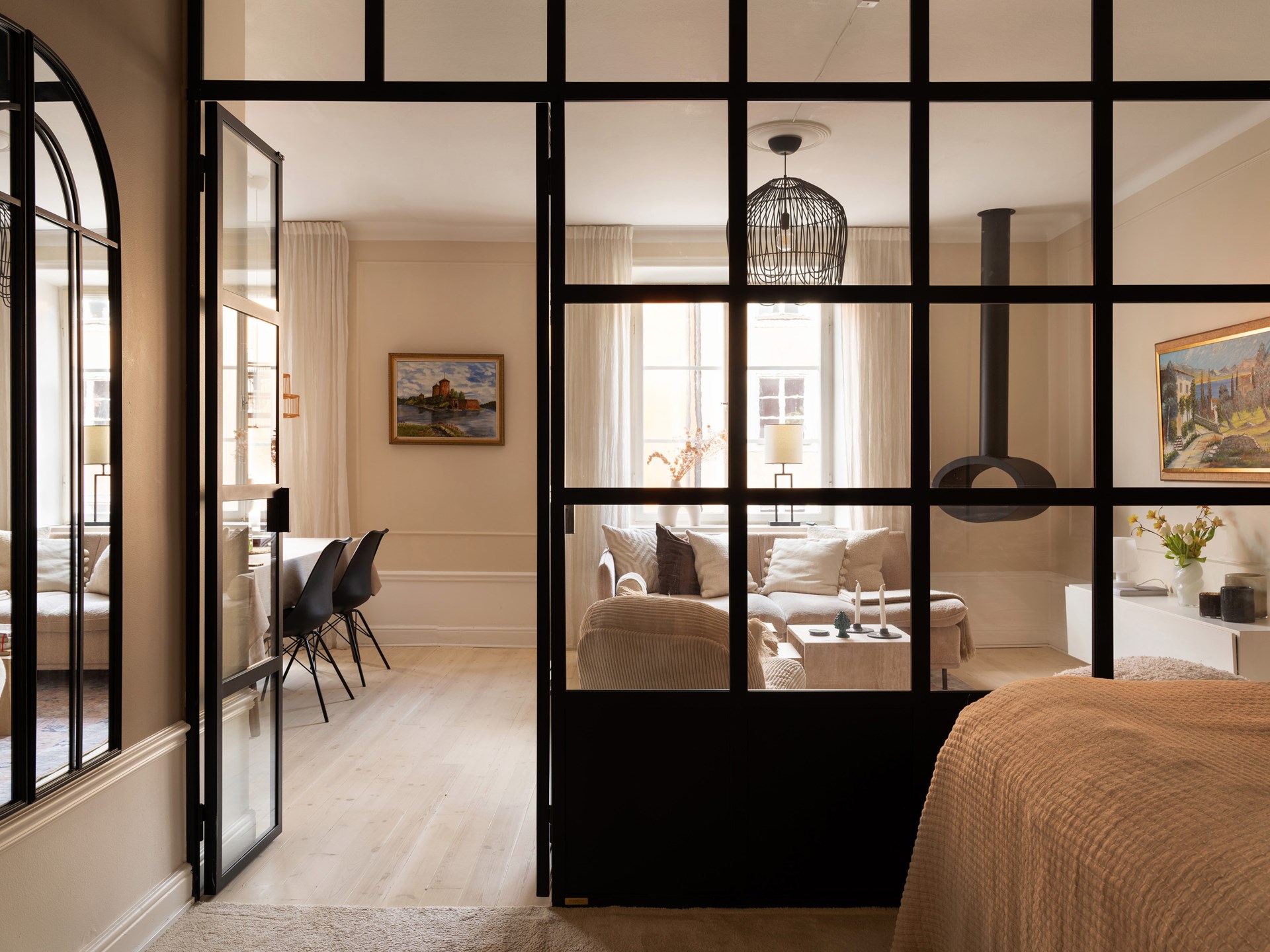 chambre avec verrière décoration scandinave beige deux-pièces 51m2