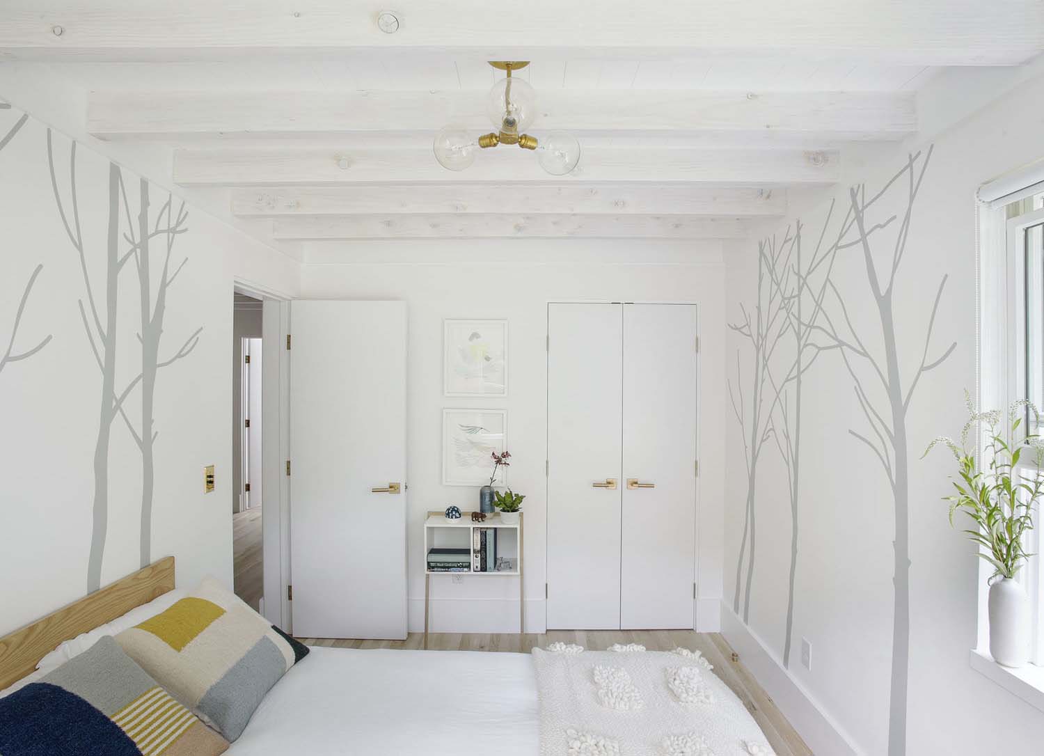chambre décoration contemporaine naturelle et neutre maison de plage Hamptons