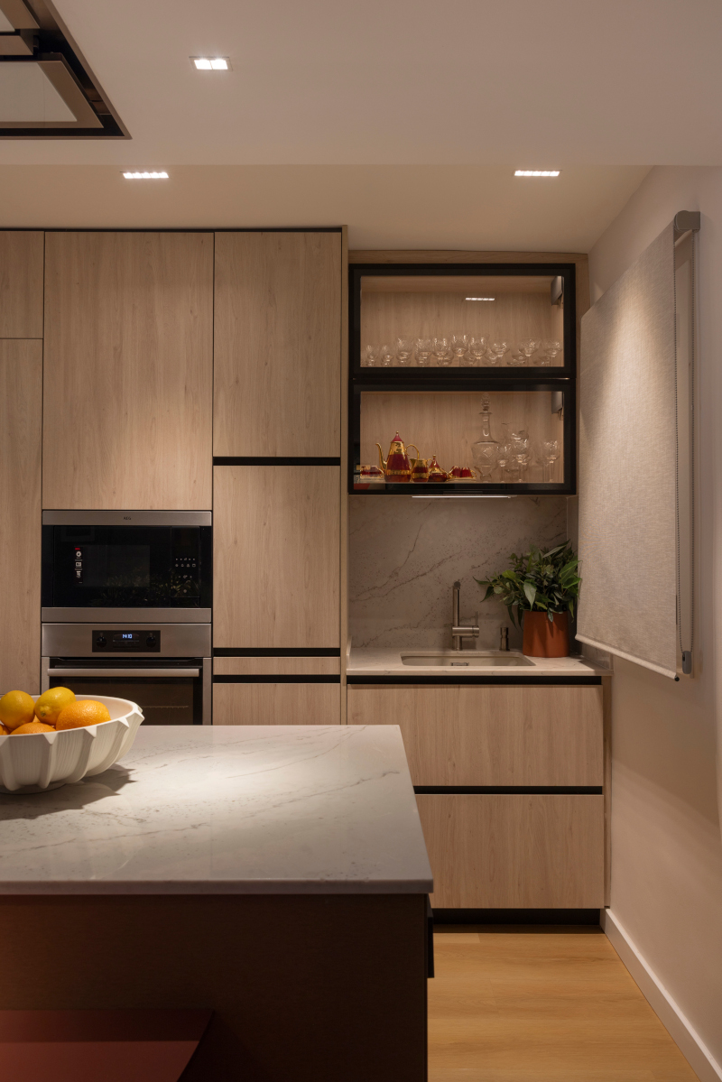 cuisine bois décoration contemporaine appartement rénové 70m2 cuisine bois décoration contemporaine appartement rénové 70m2