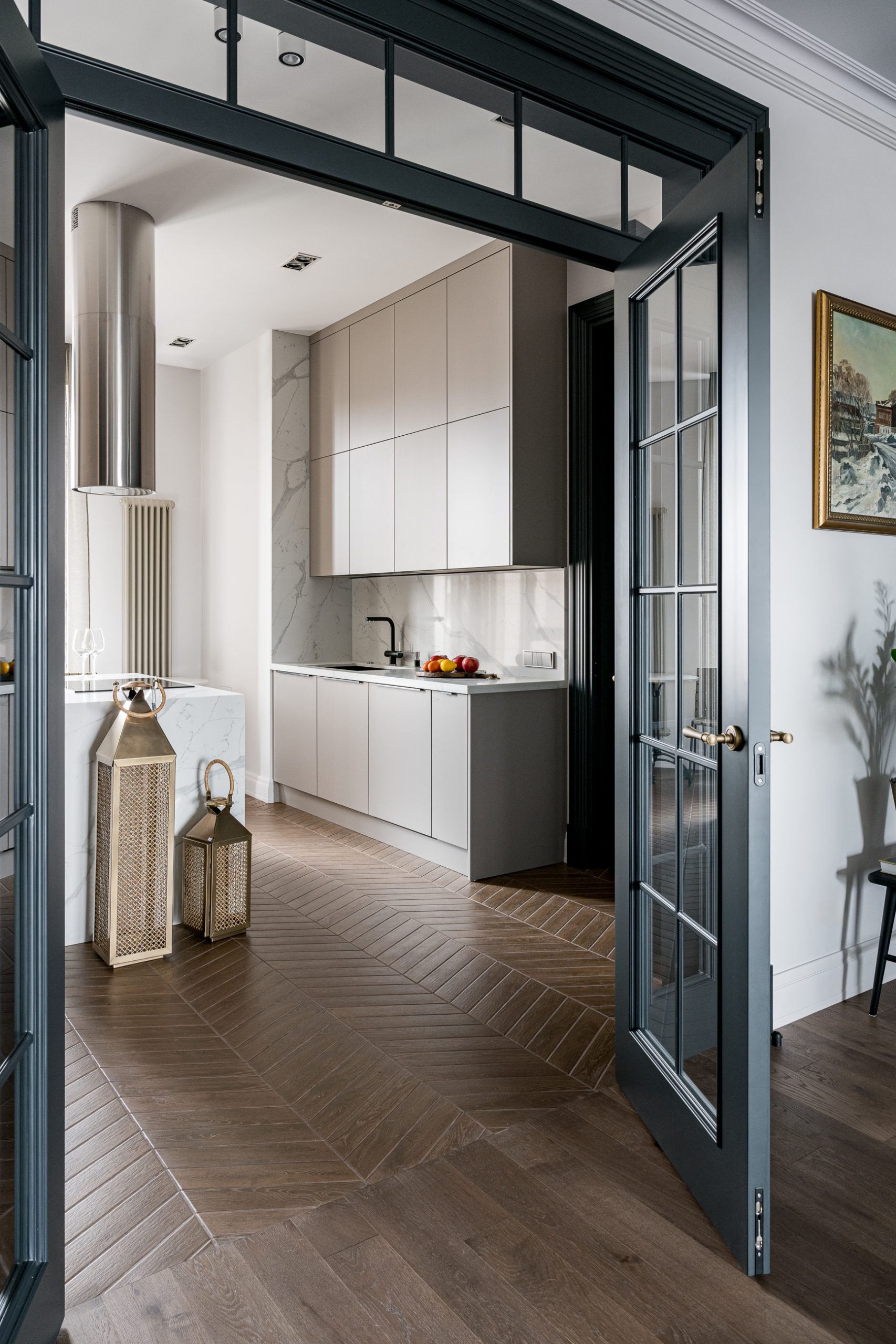 cuisine design portes vitrées noires appartement décoration contemporaine