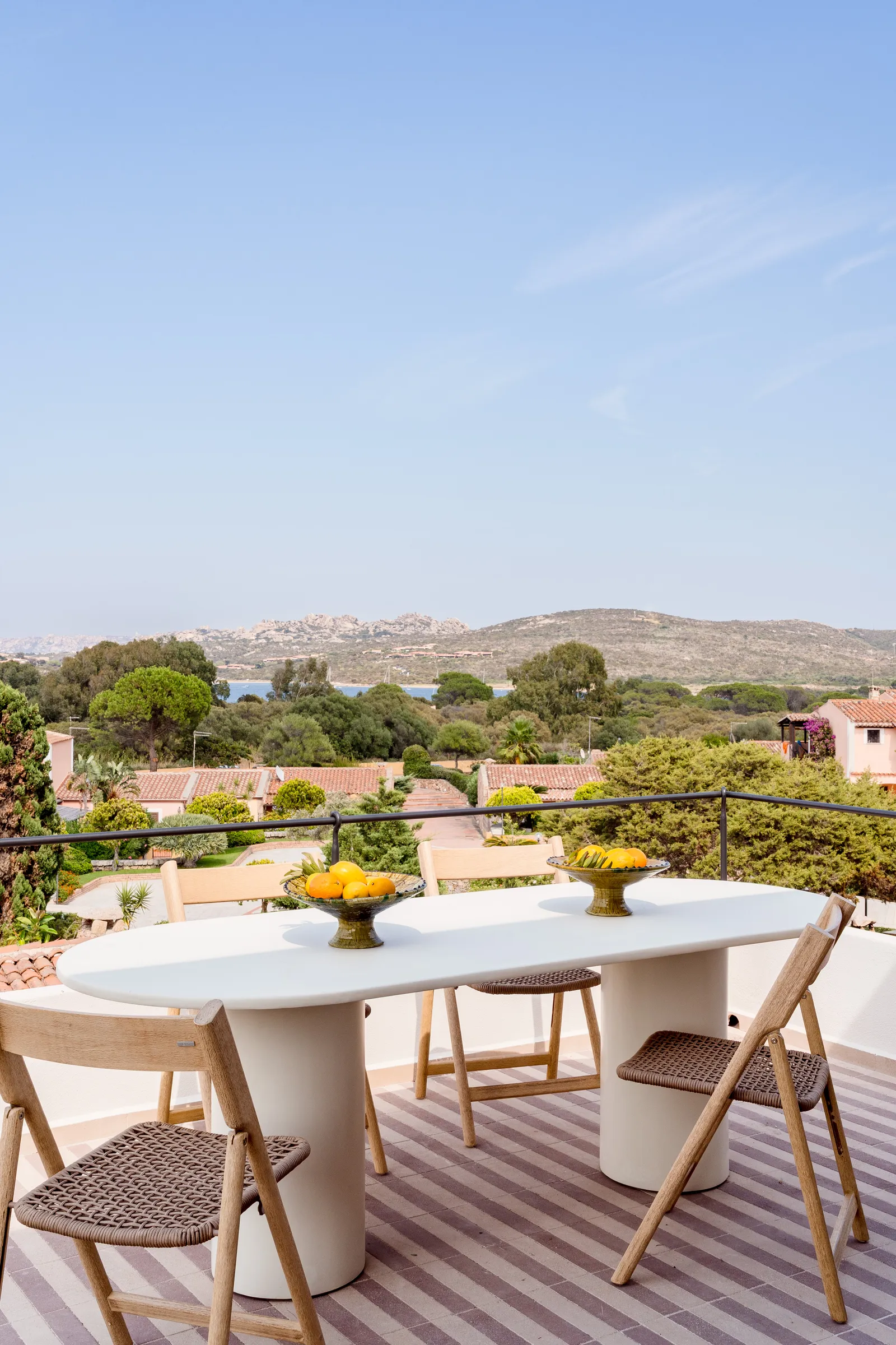 terrasse vue mer maison contemporaine Sardaigne terrasse vue mer maison contemporaine Sardaigne