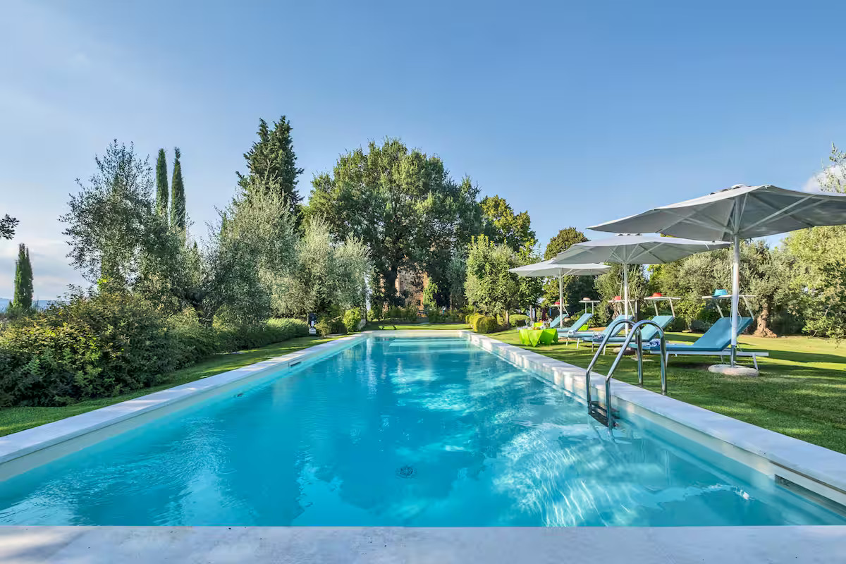 piscine maison en pierres Toscane Italie piscine maison en pierres Toscane Italie