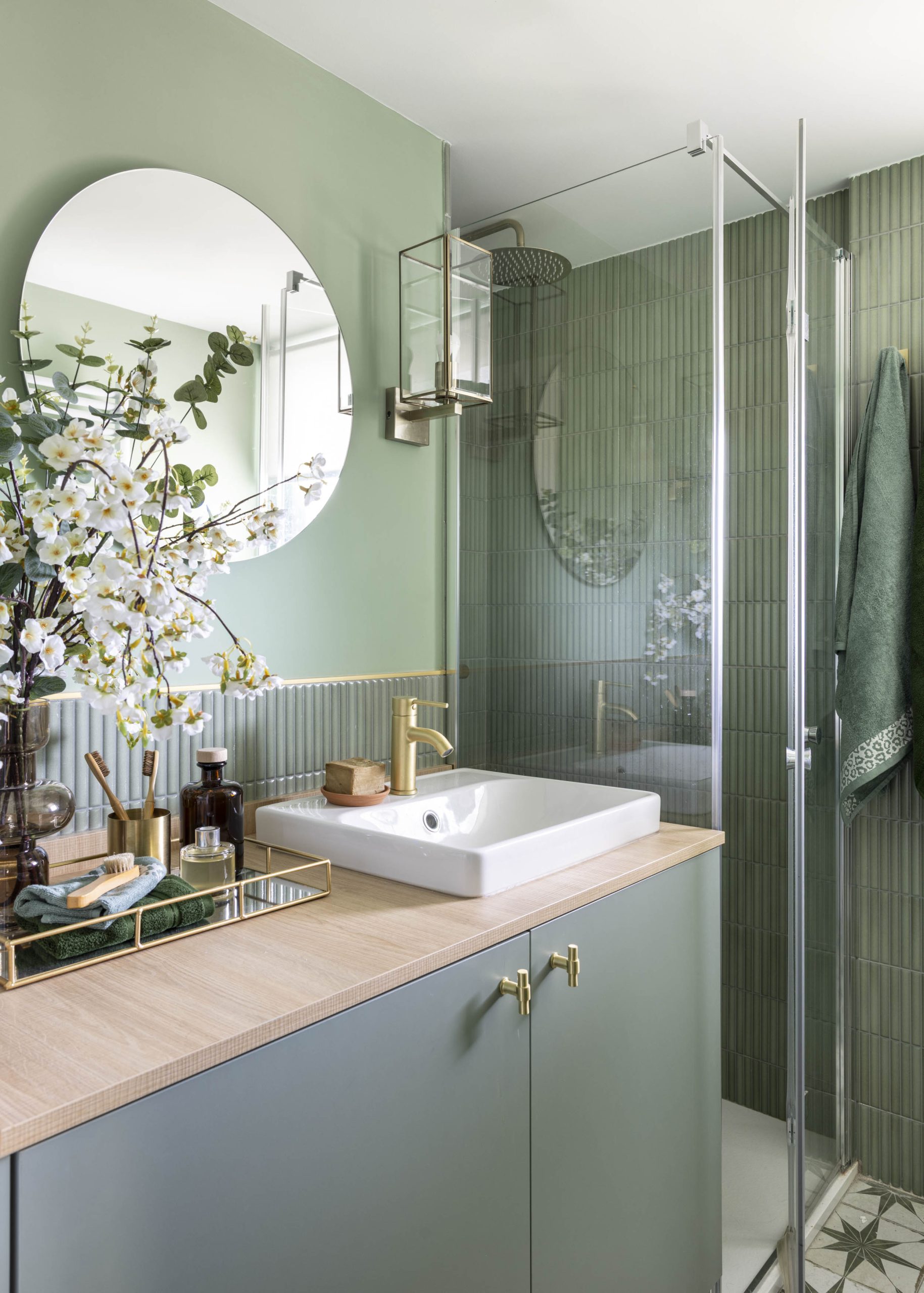 modern bathroom natural style