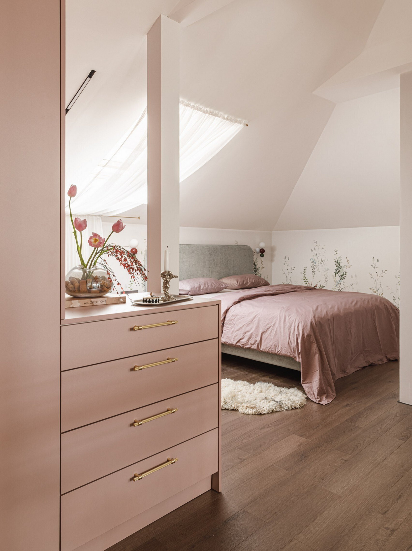 attic bedroom attic bedroom