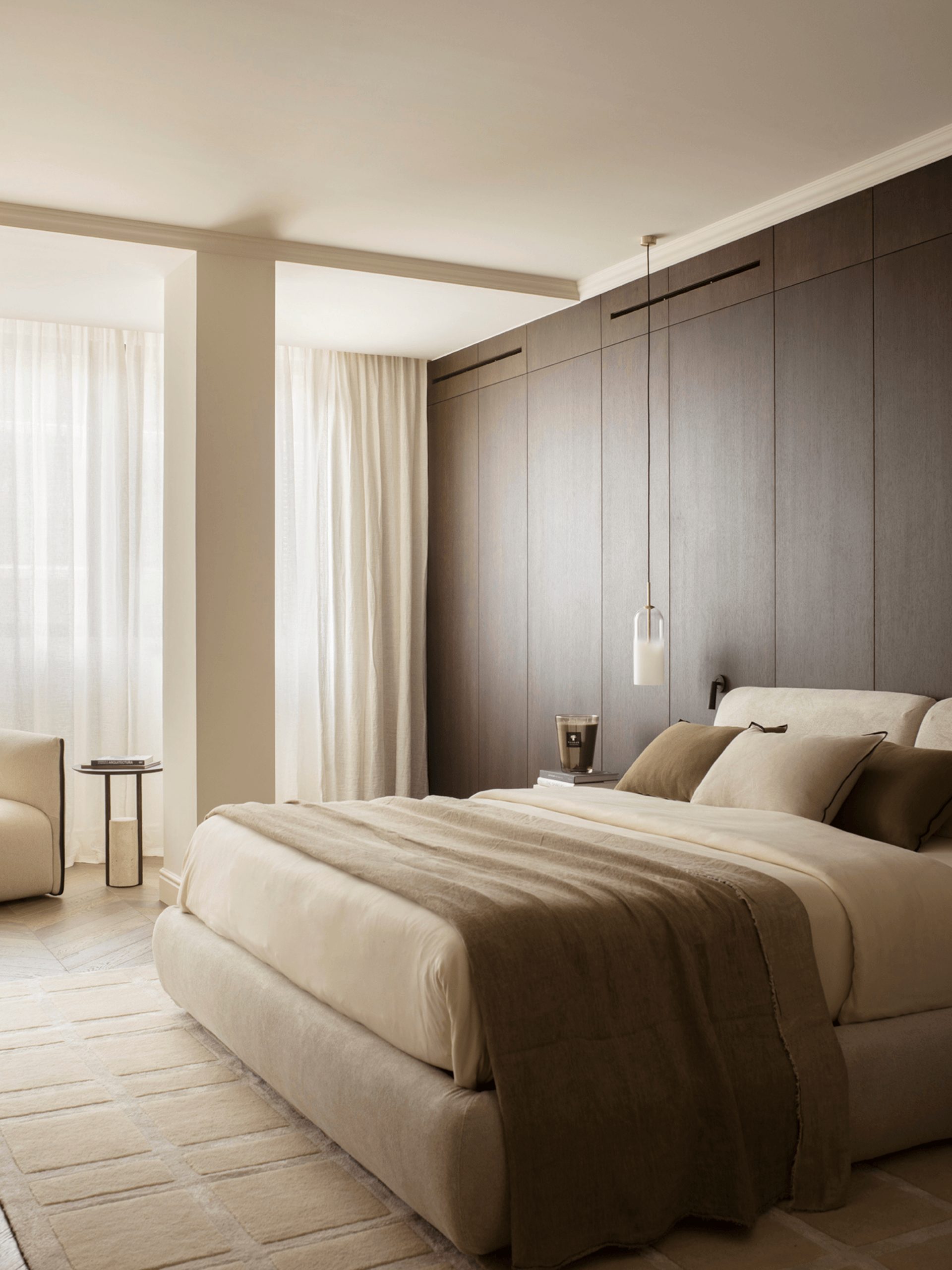chambre mur noyer décoration contemporaine beige