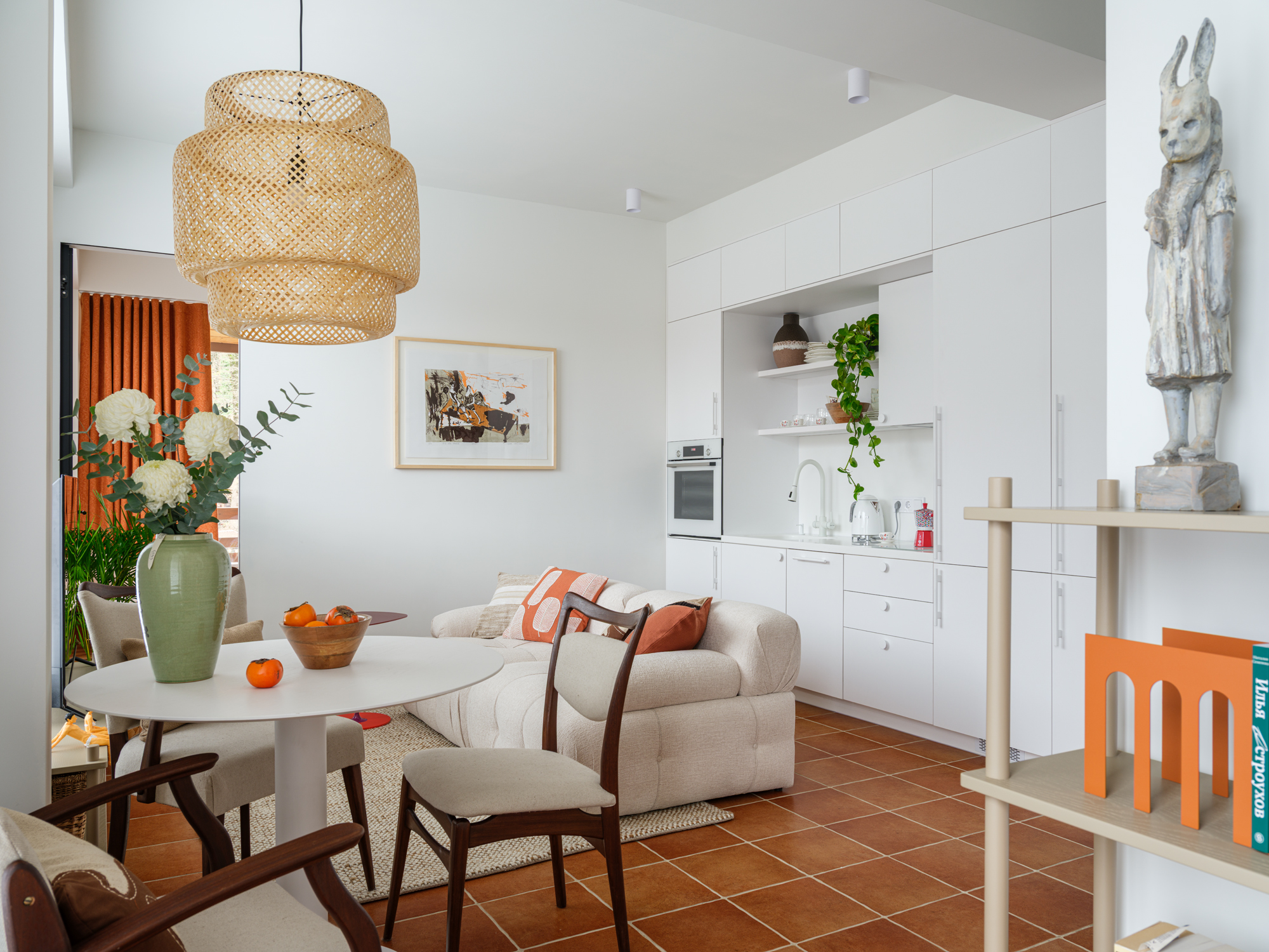 50m2 seulement… mais un vrai trois-pièces optimisé avec intelligence