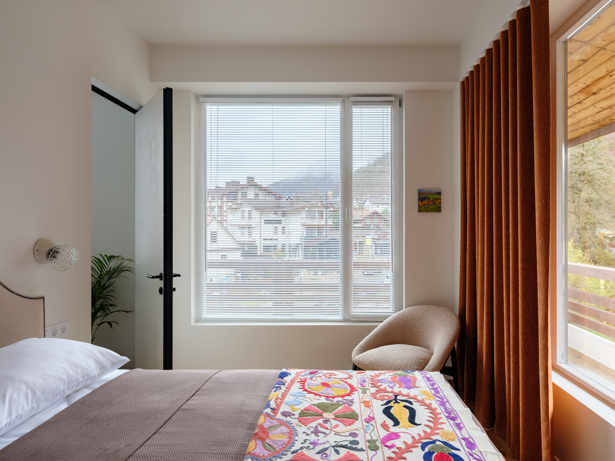 chambre décoration classique chic appartement rénové de trois-pièces de 50m2 seulement optimisé chambre décoration classique chic appartement rénové de trois-pièces de 50m2 seulement optimisé