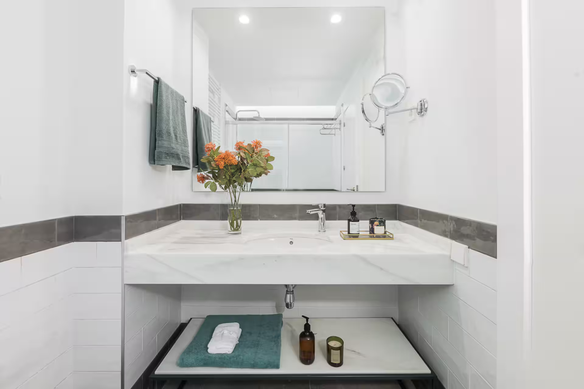 salle de bain décoration contemporaine appartement Madrid La Latina