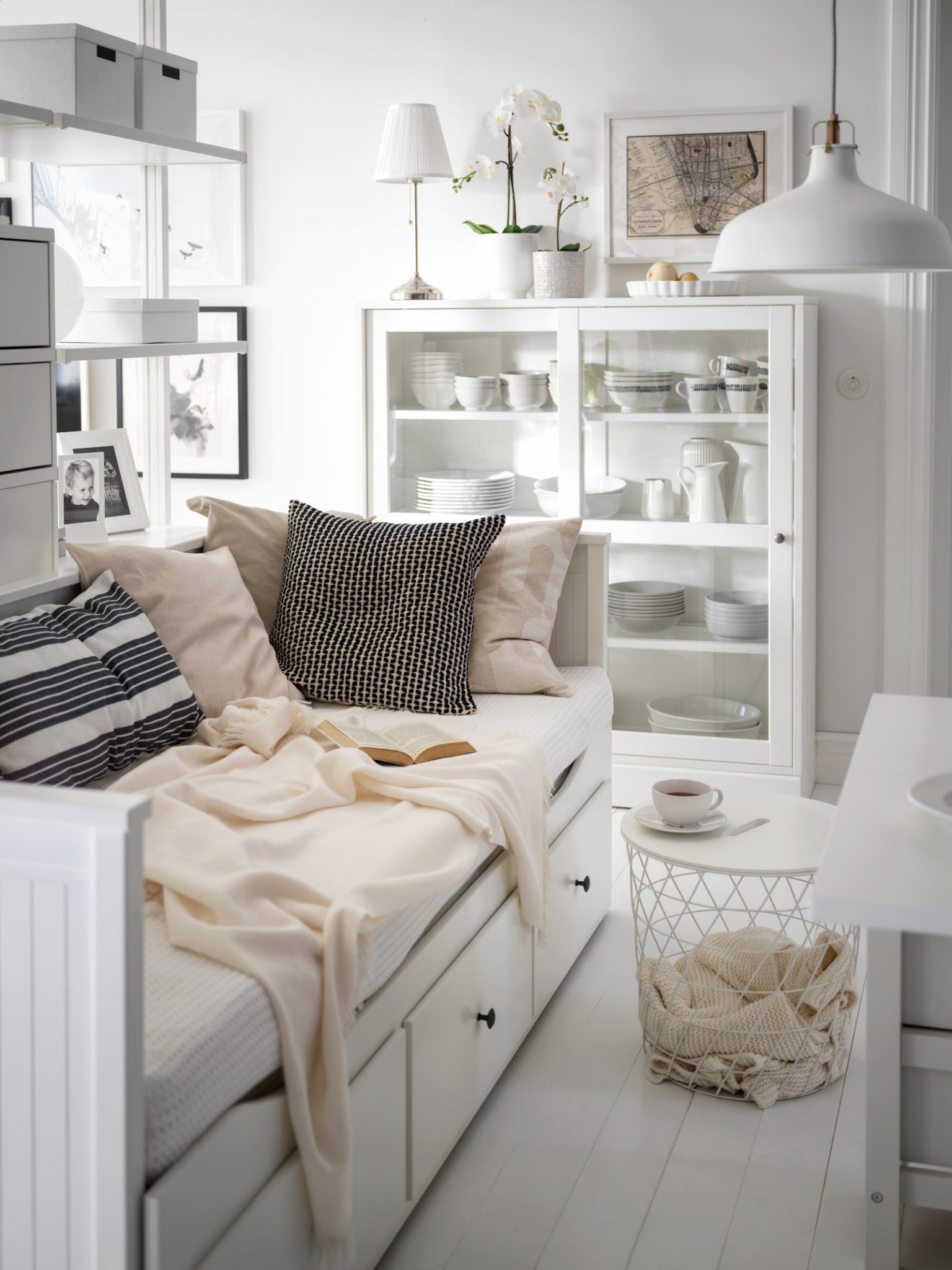 salon décoration blanche IKEA