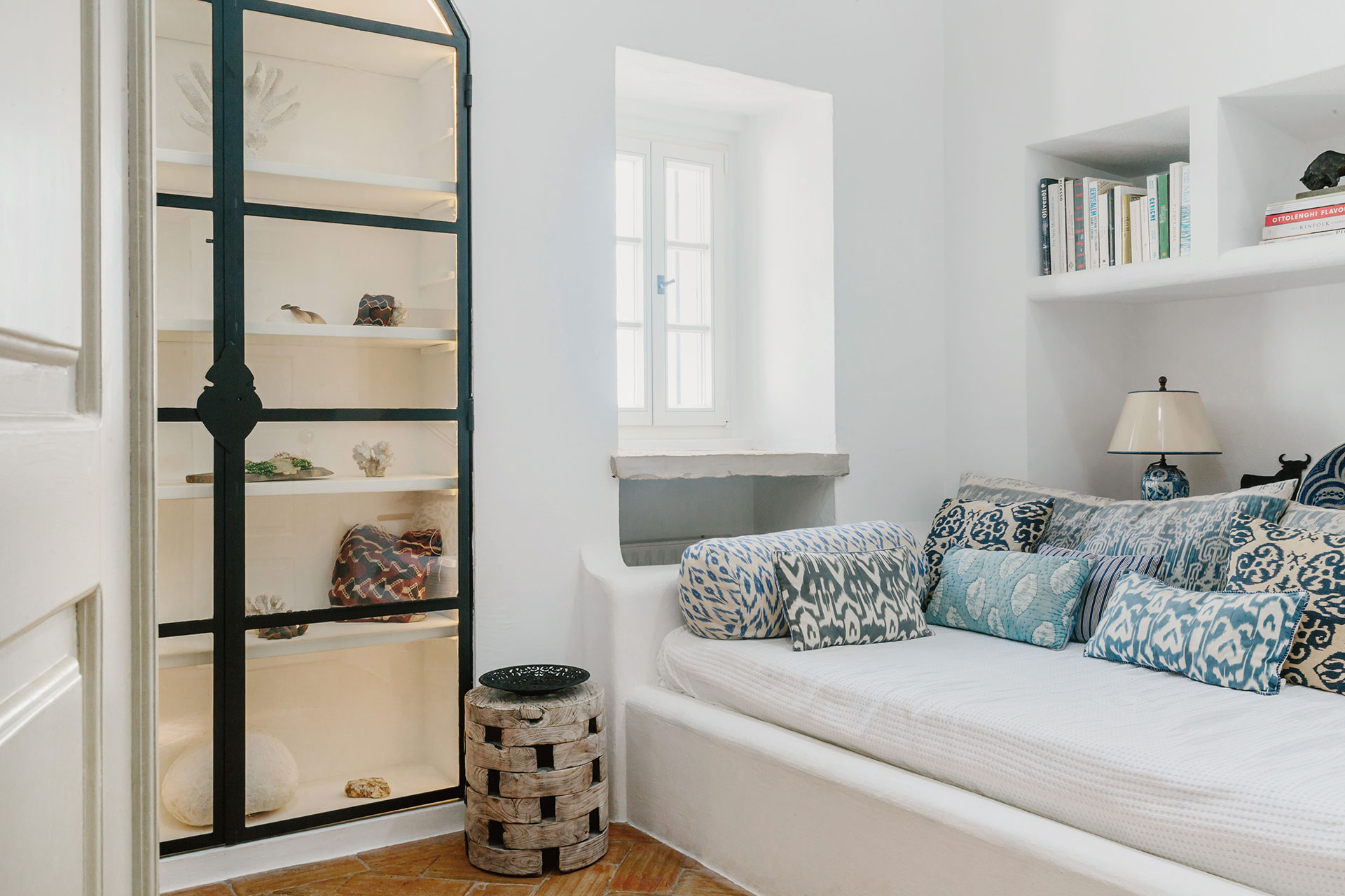 bedroom white and blue Portuguese country house with pool rustic chic decor Monte da Palmeira