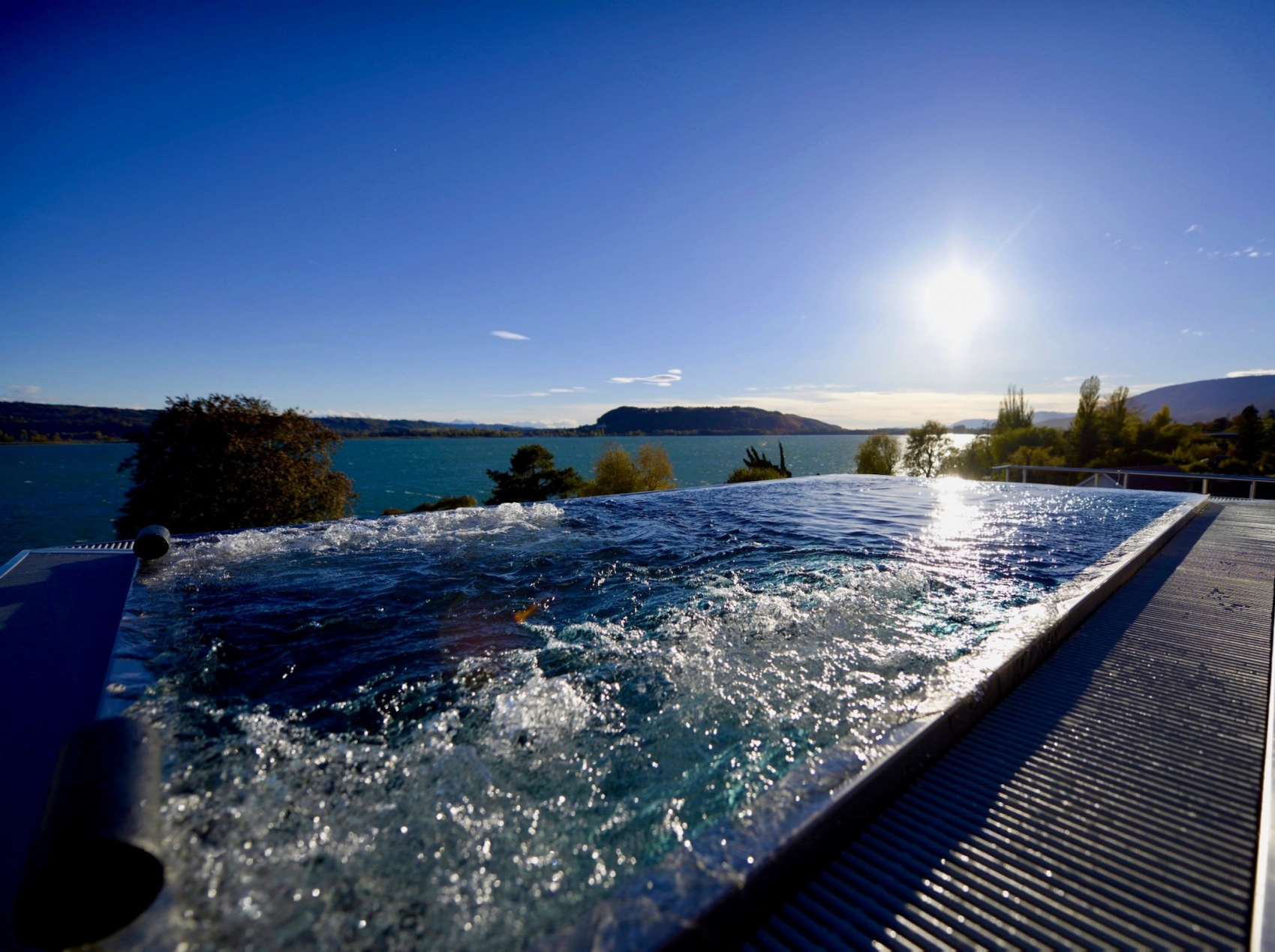 piscine inox en Suisse