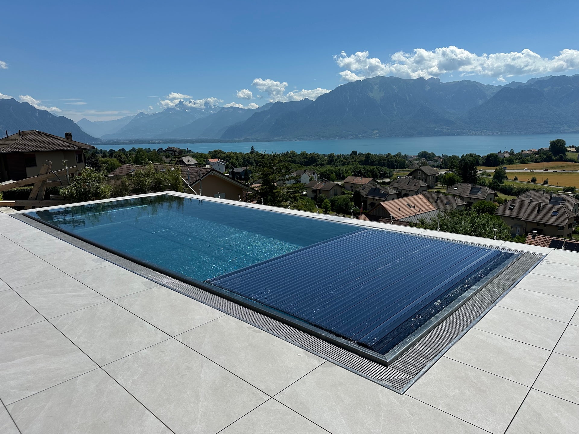 jardin avec terrasse vue Lac Leman