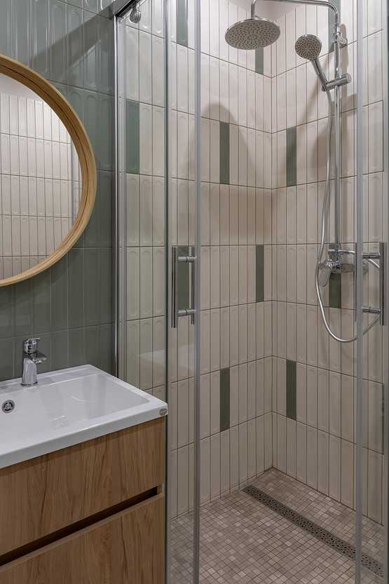 green and wood bathroom