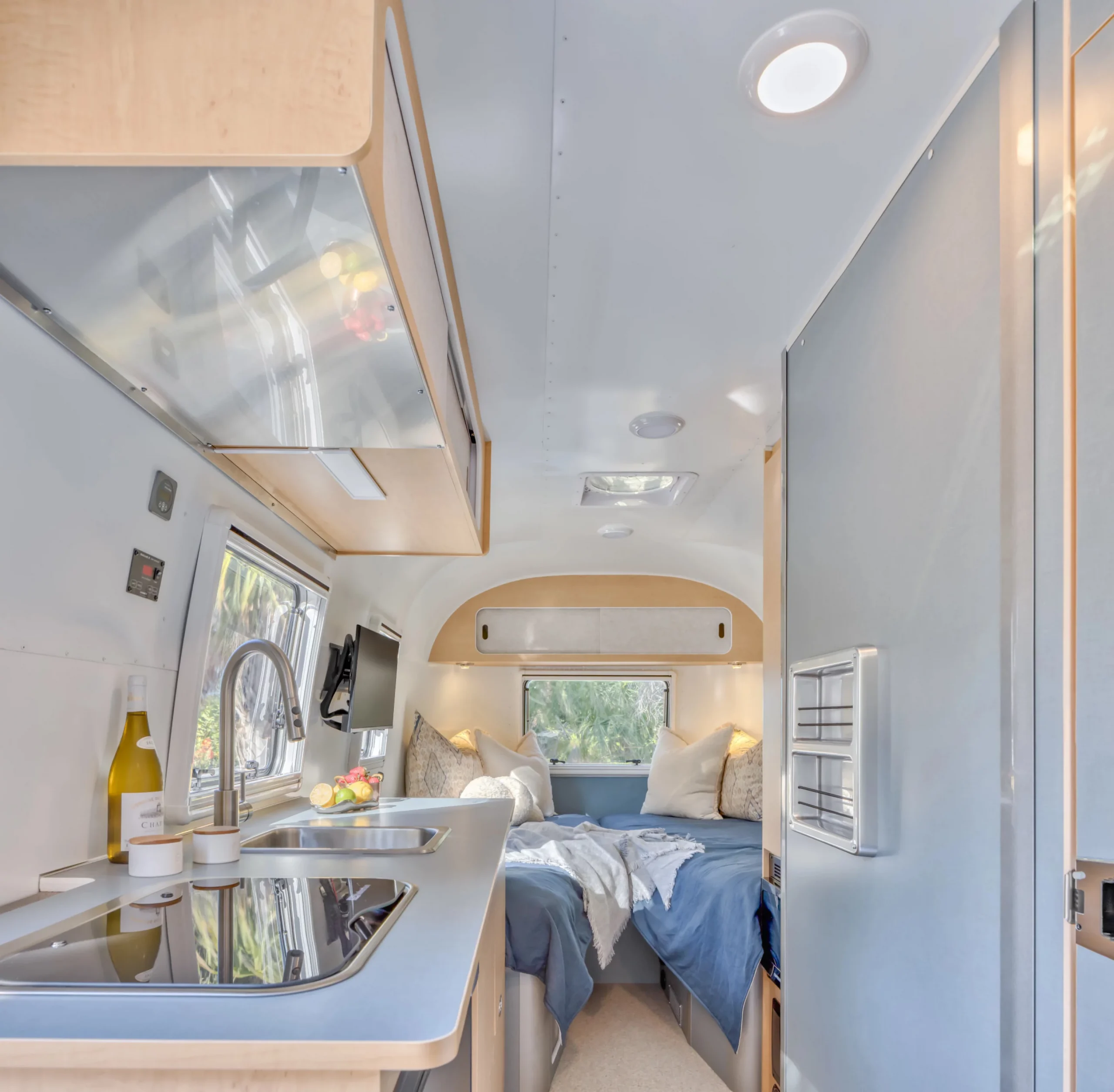 Airstream Trailer World Traveler