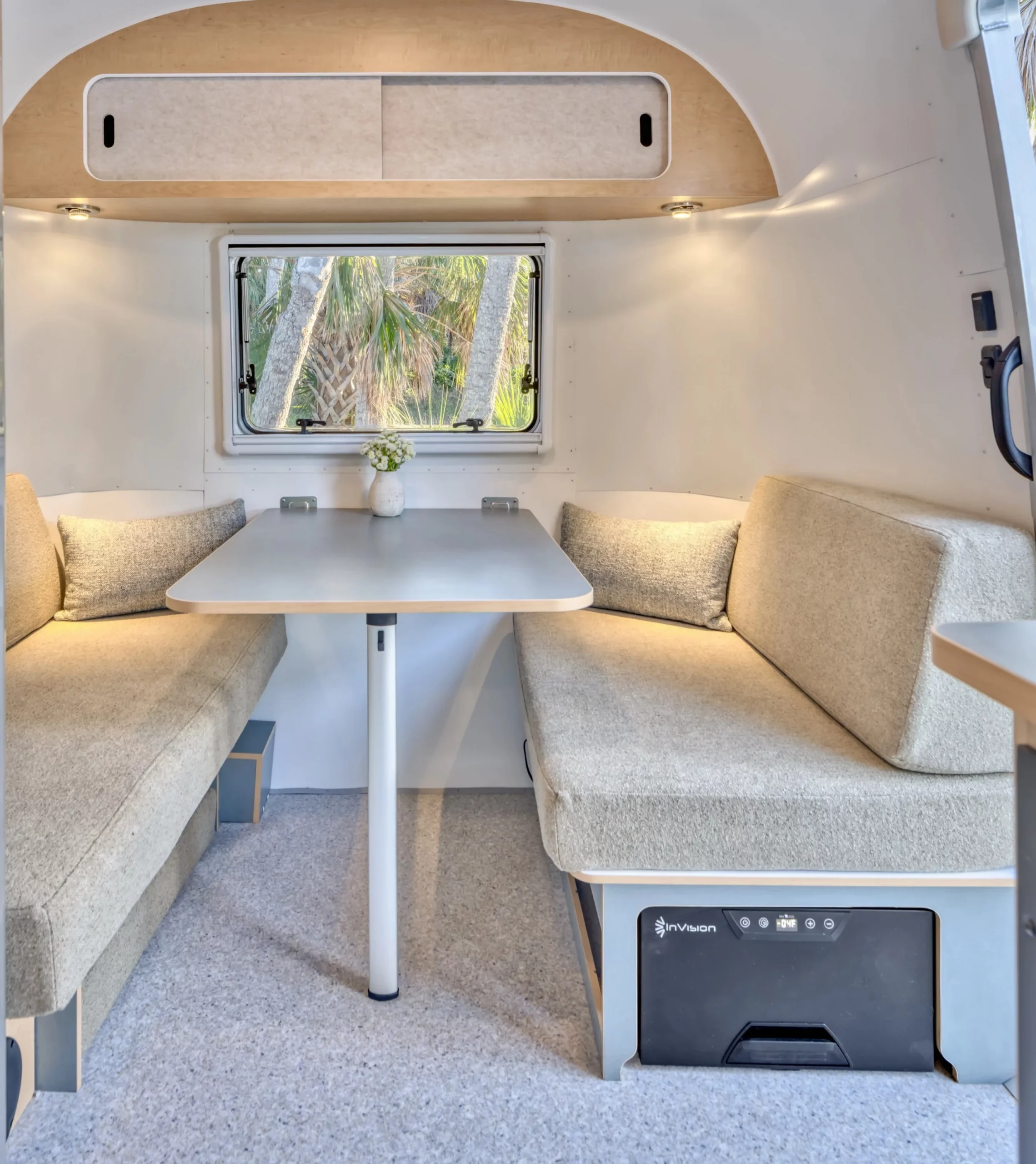 Airstream Trailer World Traveler