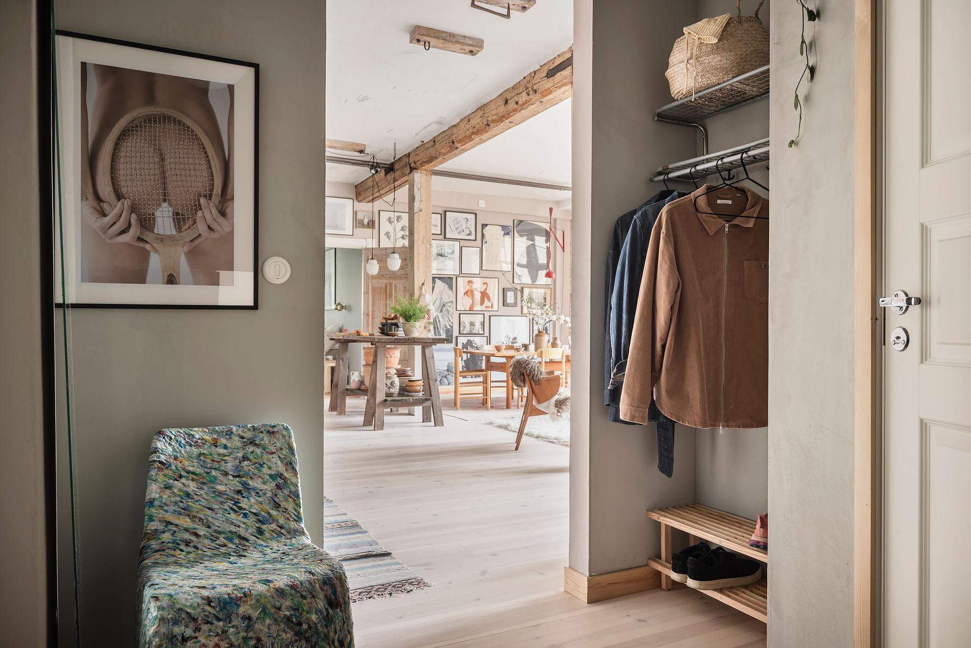 entrée avec vestiaire appartement 80m2 décoration scandinave