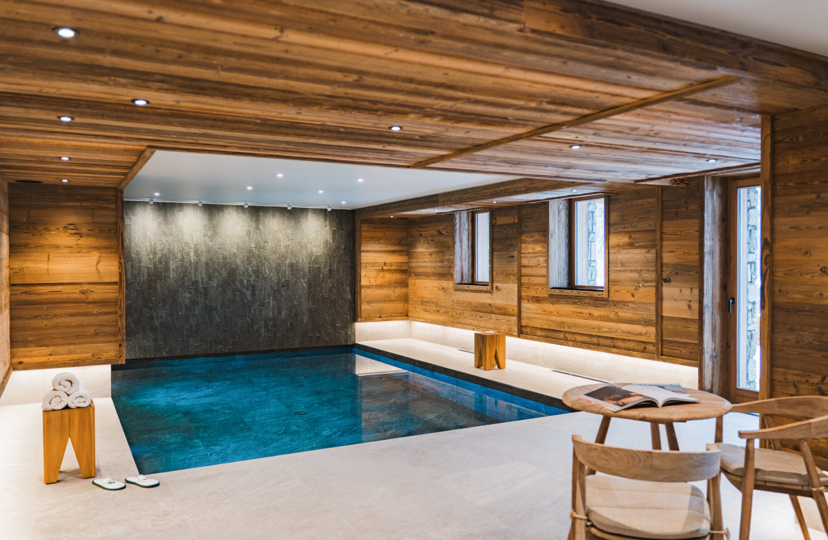 piscine intérieure
