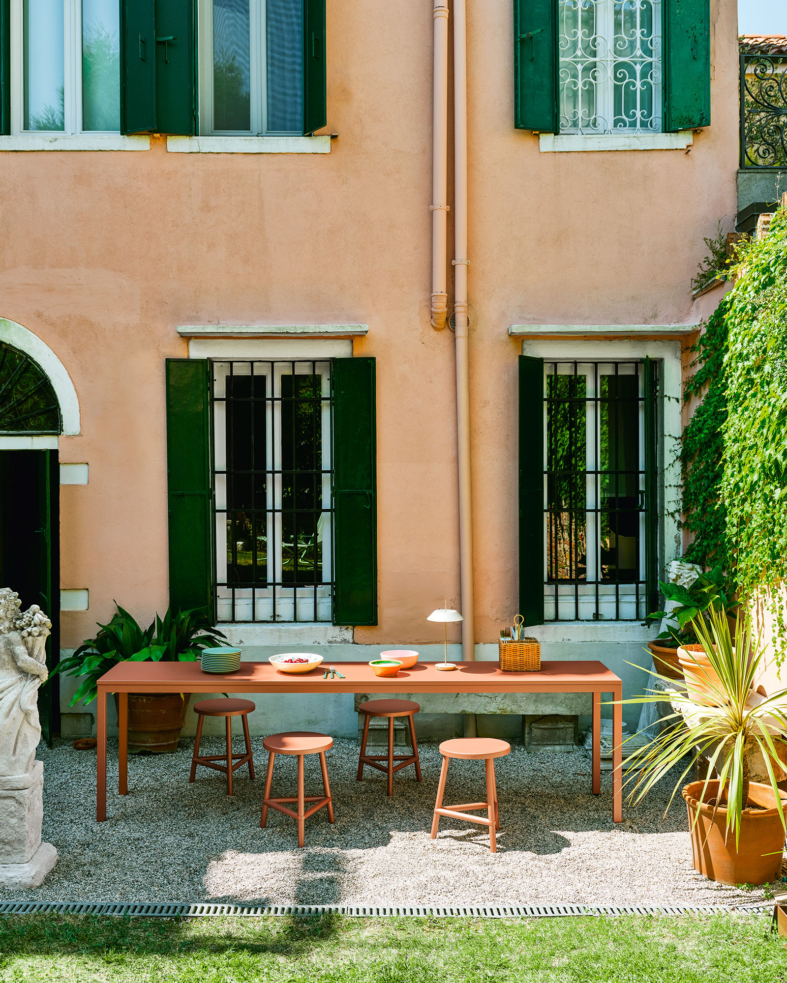 outdoor dining room Casa della Sensa outdoor dining room Casa della Sensa