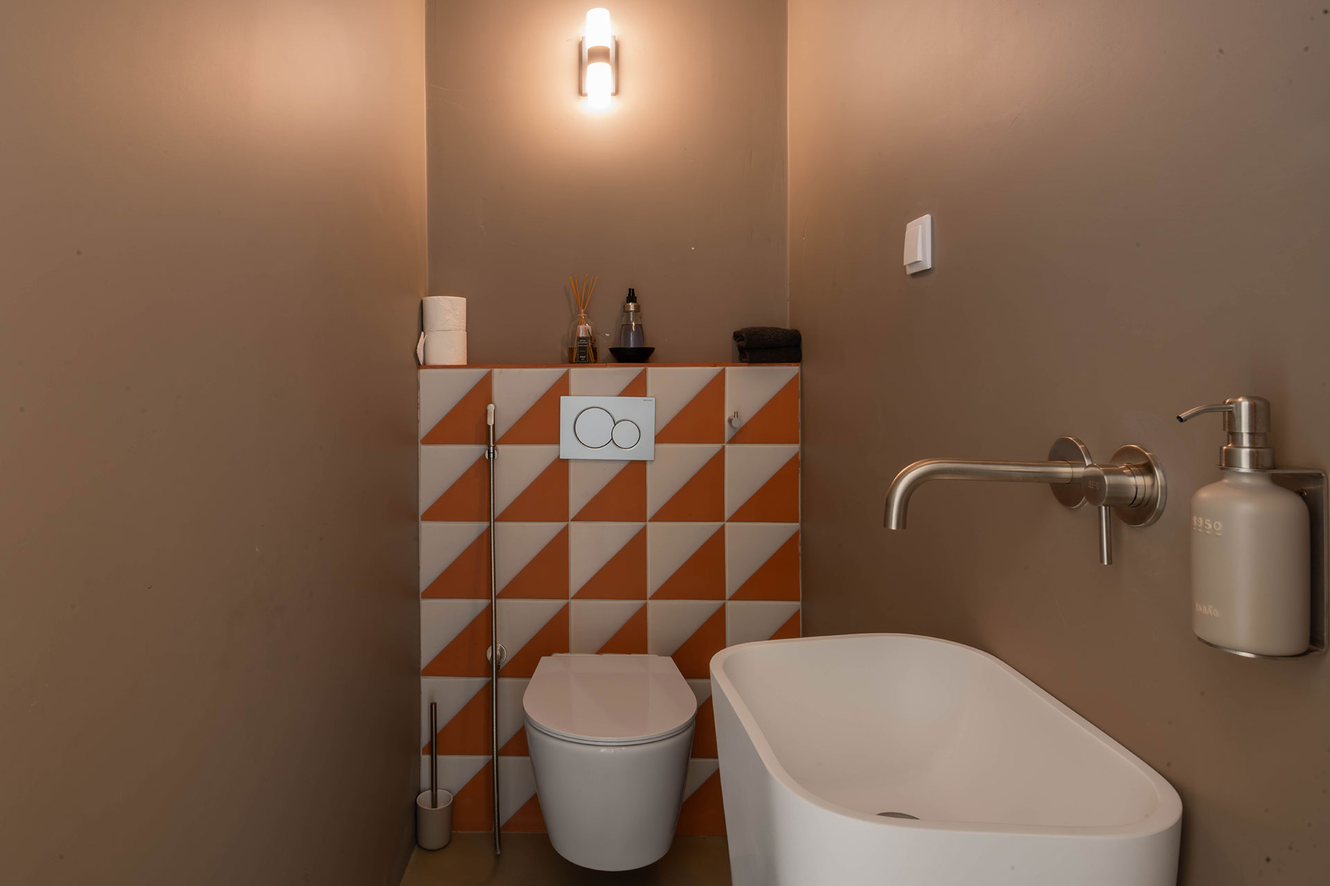 toilettes wc décoration contemporaine Casa Dima Algarve toilettes wc décoration contemporaine Casa Dima Algarve
