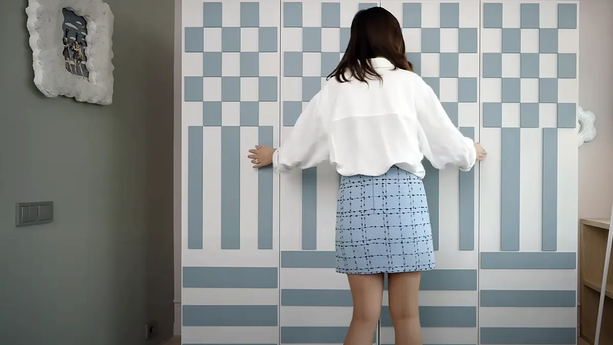 studio 21m2 avec cuisine cachée derrière portes