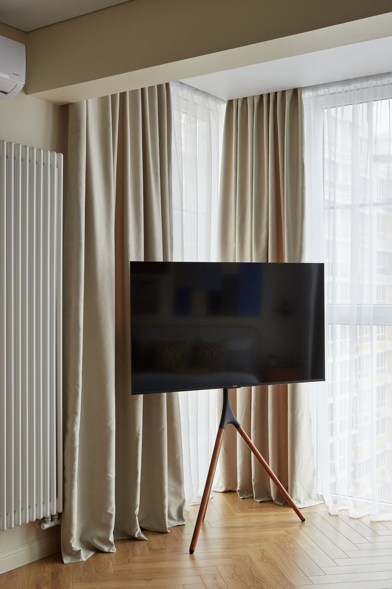 tv sur pied design
