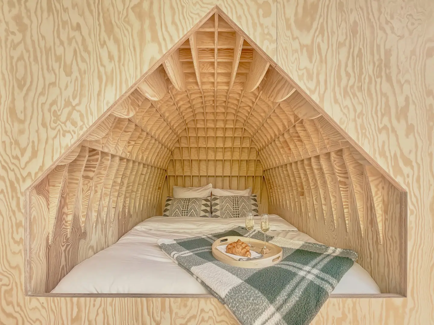chambre cabane en bois contemporaine dans la forêt des Ardennes Eagle par Hutstuf chambre cabane en bois contemporaine dans la forêt des Ardennes Eagle par Hutstuf