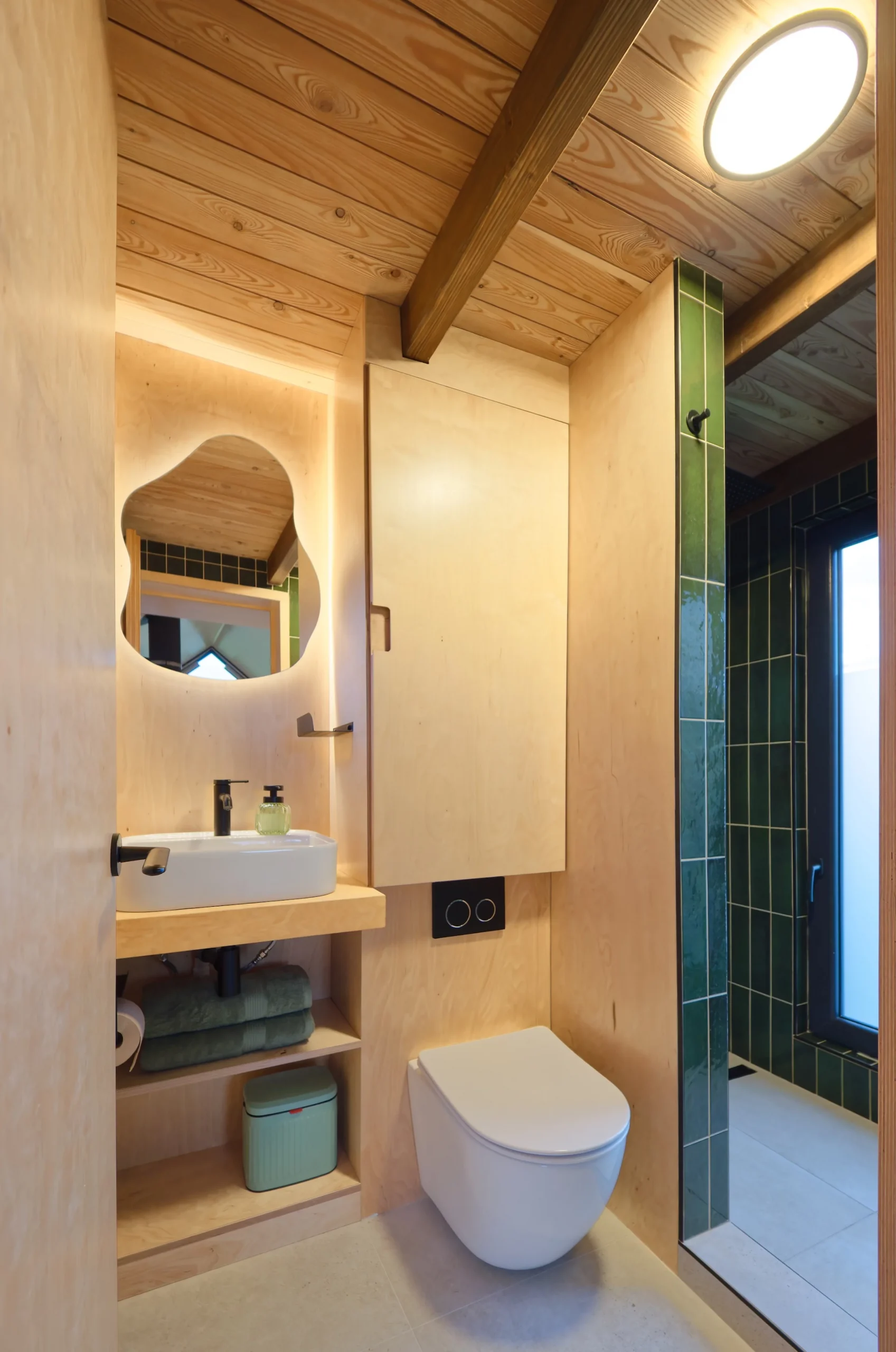 salle de bain bois et carrelage vert salle de bain bois et carrelage vert