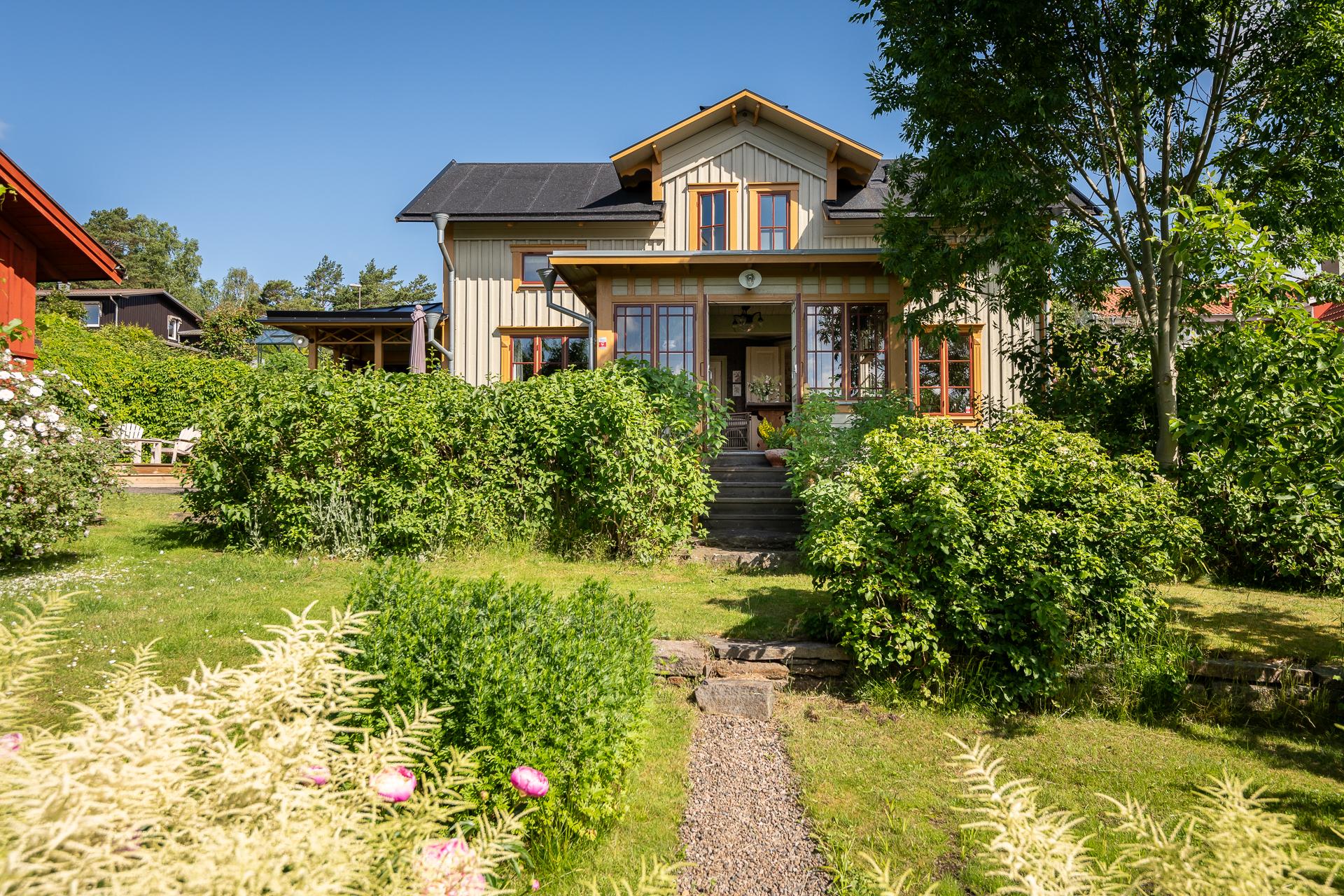 maison ancienne en bois en Suède maison ancienne en bois en Suède