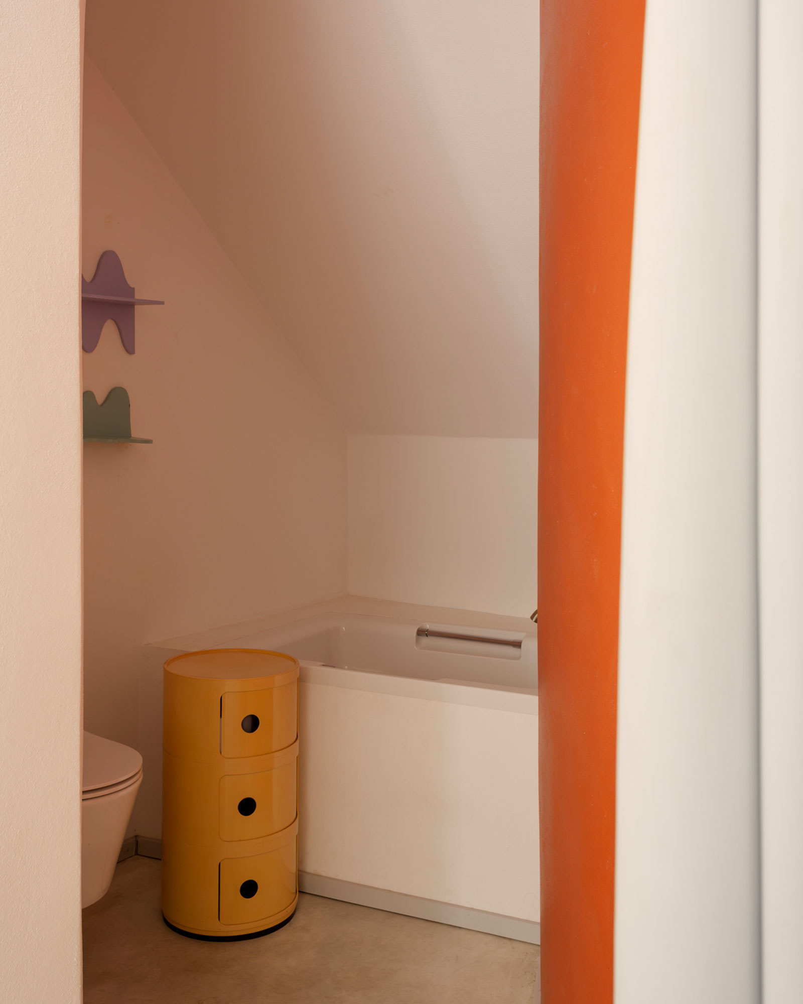 salle de bain orange