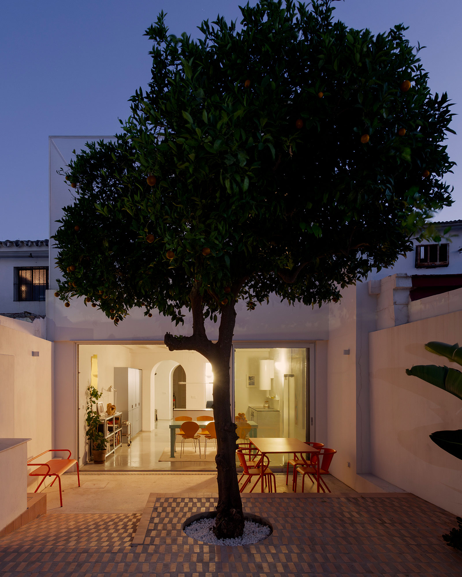 maison de village centenaire avec patio rénovée Andalousie vue nuit