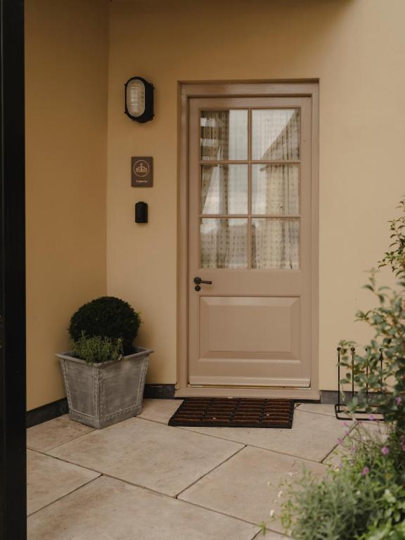 porte d porte d'entrée charmant appartement de 56m2 Cotswolds