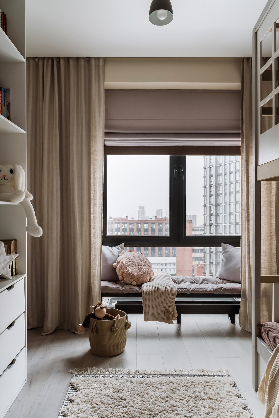 child's bedroom with bunk beds