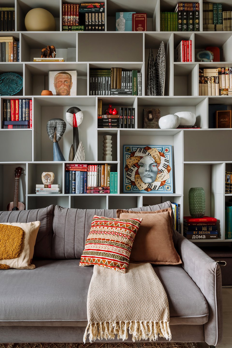 living room 60sqm apartment contemporary decor with bookshelves