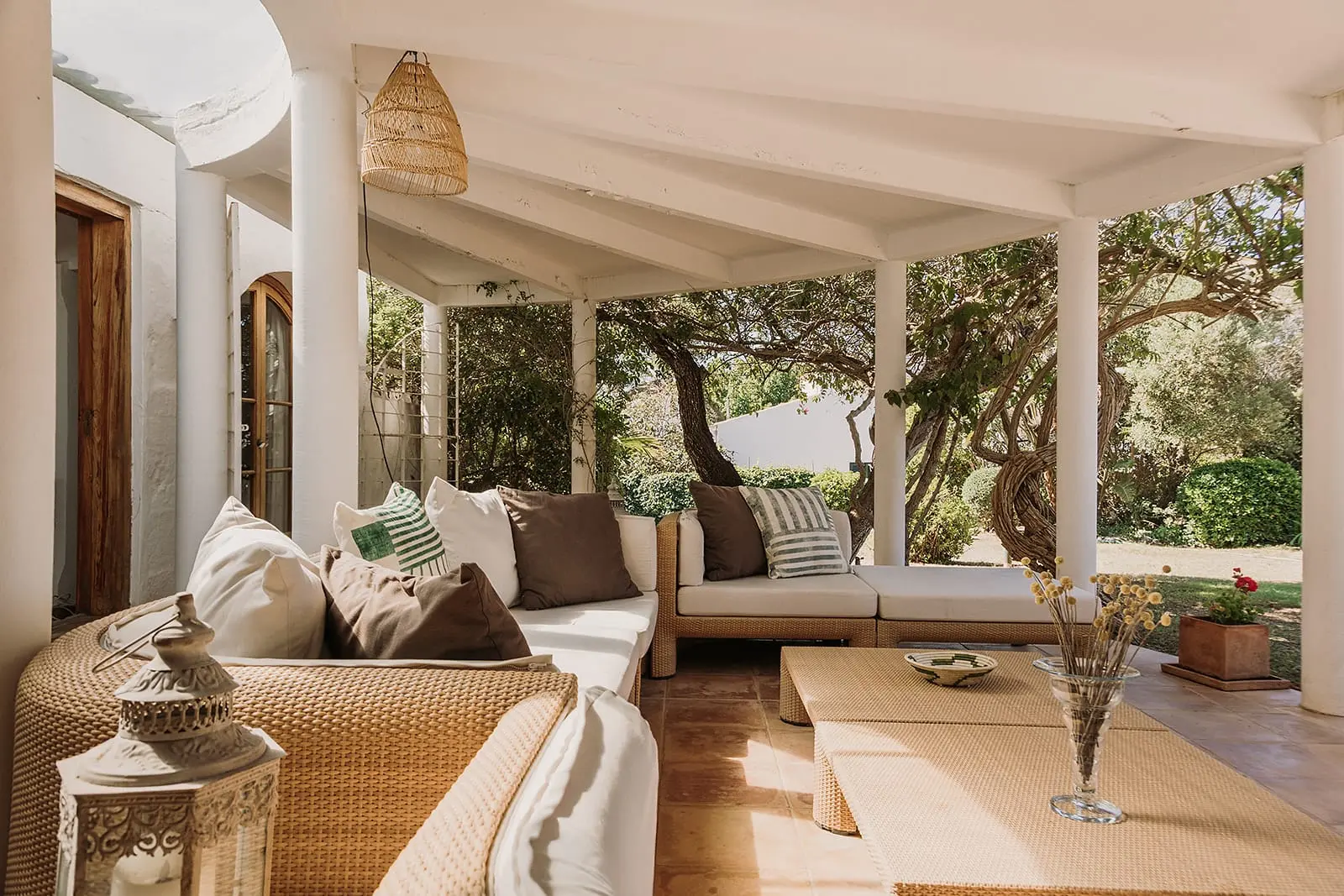 terrasse abritée finca du 19e siècle rénovée maison Minorque