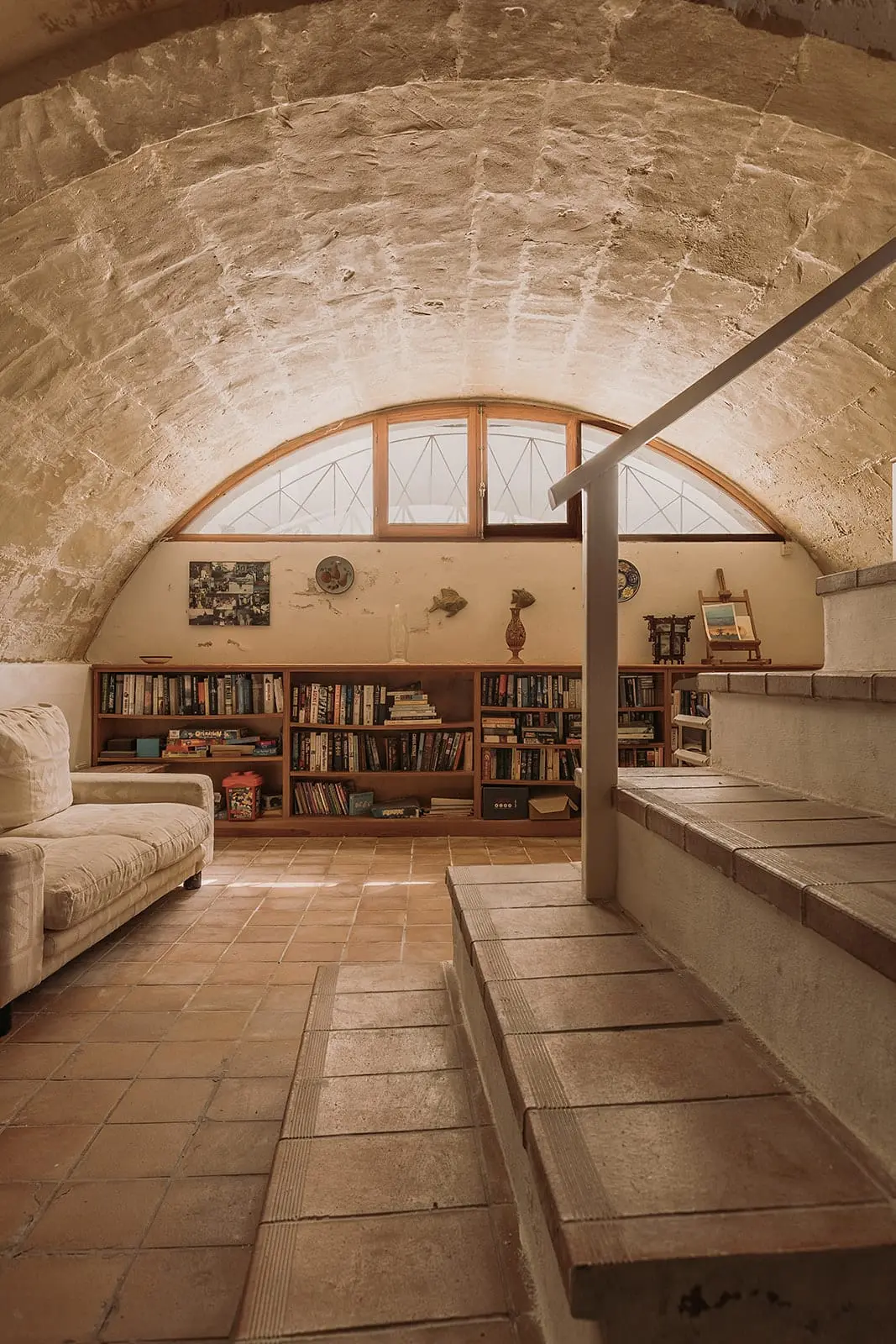 salon voûté en pierre finca du 19e siècle rénovée maison Minorque
